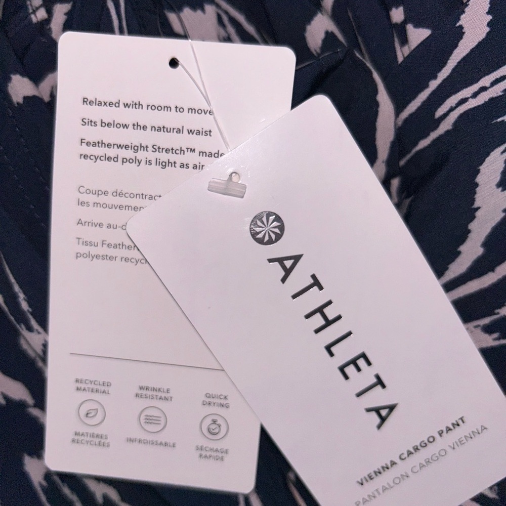 Athleta NWOT Printed Vienna Cargo Pant SIZE 4 - Picture 6 of 8